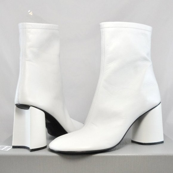 NIB$1250 Balenciaga Glove 80mm Zipped Shiny Soft Leather Ankle Bootie Boots 37 7 - Picture 15 of 17